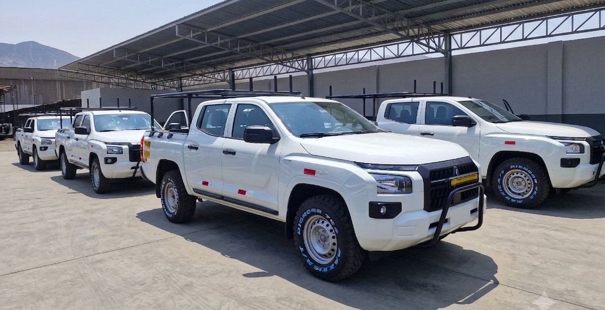 Flota de pickups equipadas por CARBOSS